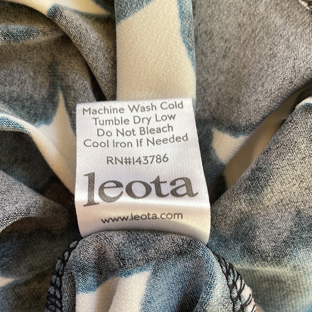 Leota dress Aneeka Knit Faux Wrap - Picture 7 of 12